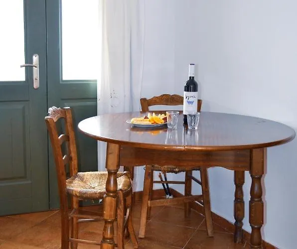 Holiday home Bluegonia Exo Gonia