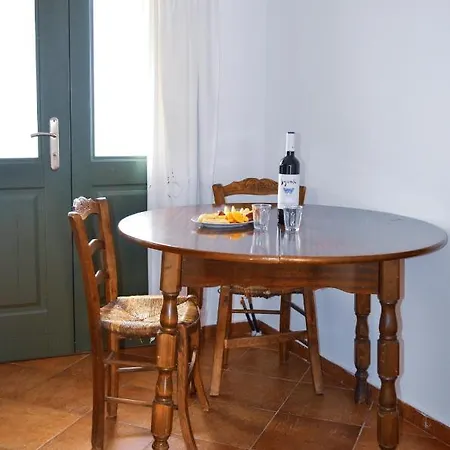 Holiday home Bluegonia Exo Gonia